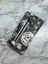 Load image into Gallery viewer, Skull Wallet- For the Love of Pink
