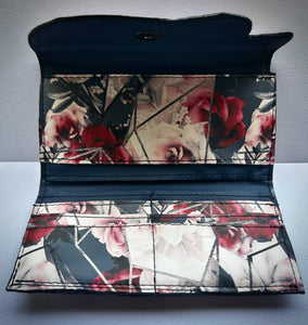 Skull Wallet- Roses
