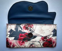 Load image into Gallery viewer, Skull Wallet- Roses