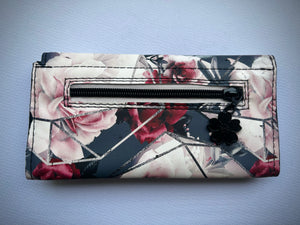 Skull Wallet- Roses