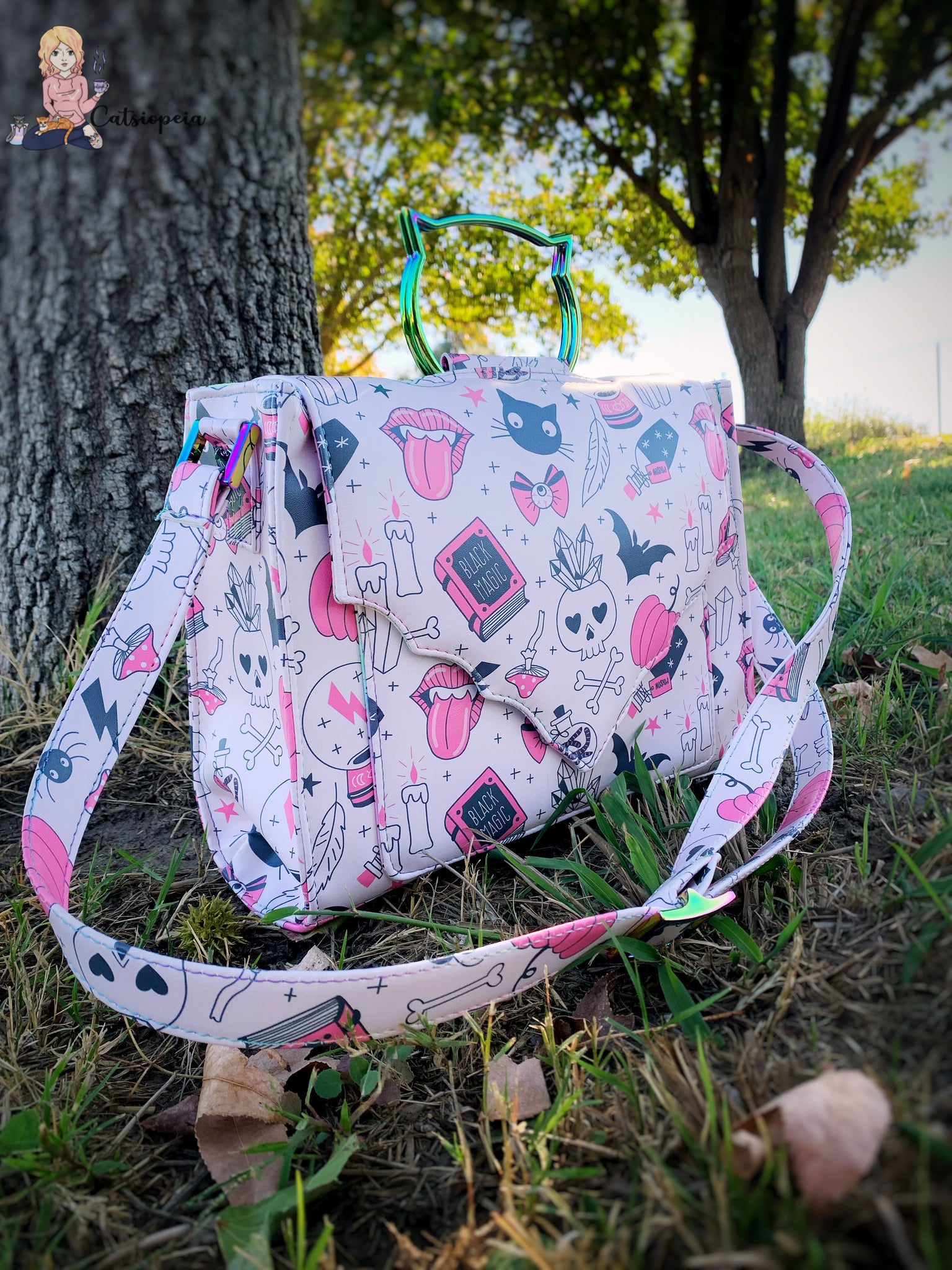 The Dita Bag Pattern – Catsiopeia